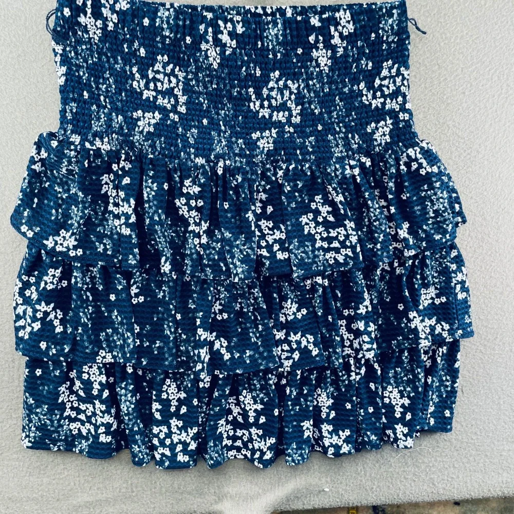 Michael Kors Women 2 Piece Floral Seersucker XS Tiered Bell Sleeve Ruffle Navy